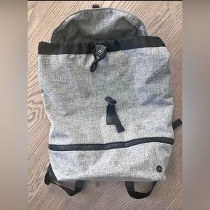 LULULEMON 24L BACKPACK **EXCELLENT CONDITION**